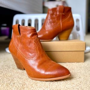 Women’s Frye Booties Size 8.5